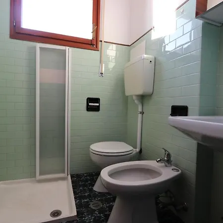 Lyons Nord E Sud Apartamento
