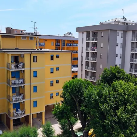 Апартаменти Lyons Nord E Sud Бібіоне